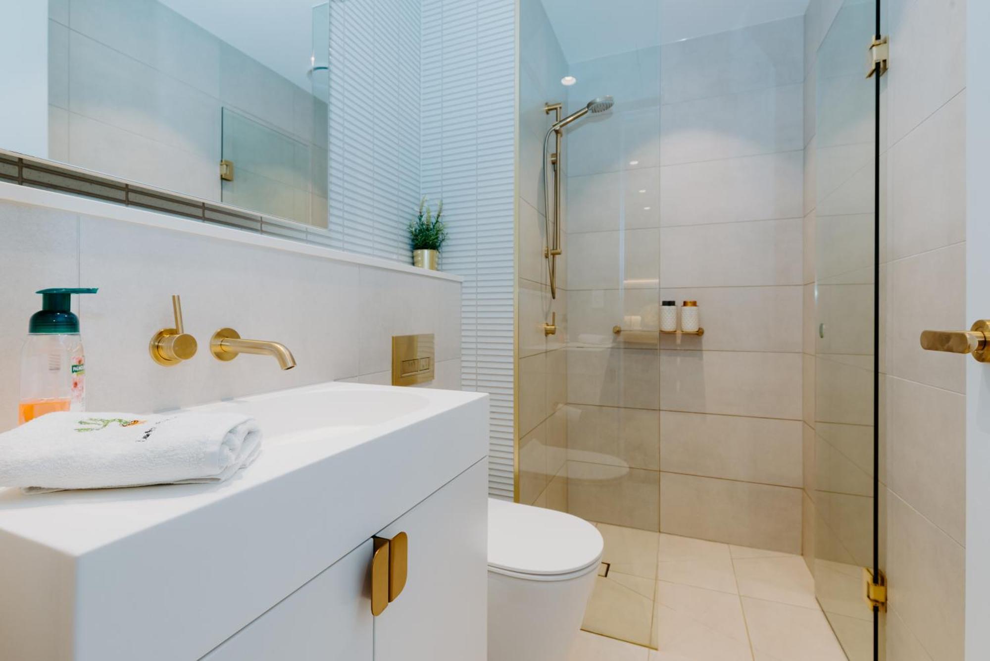 Skyone Lux 2Bed Room Aprt In Boxhill With Car Park Box Hill Eksteriør bilde